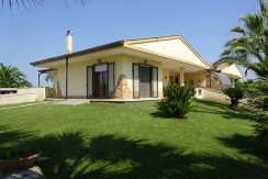 VILLA BIFAMILIARE – LATINA VILLA BIFAMILIARE – LATINA