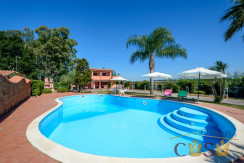 Villa Ibiscus,tra il mare e Latina. Villa Ibiscus,tra il mare e Latina.